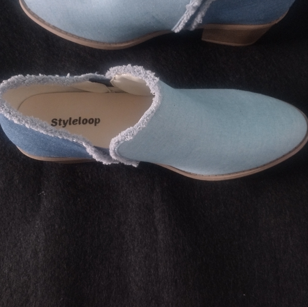 Styleloo 2 tone denim booties with short heel Size 42